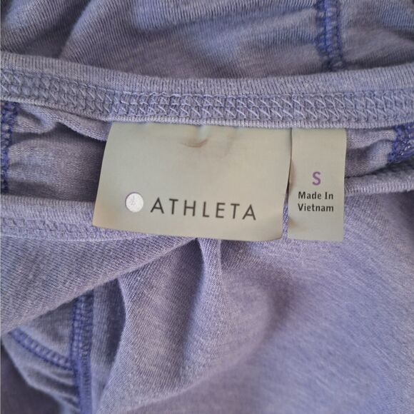 Athleta Womens Workout Shirt Long Sleeve Purple Athletic Performance Small - Picture 2 of 11